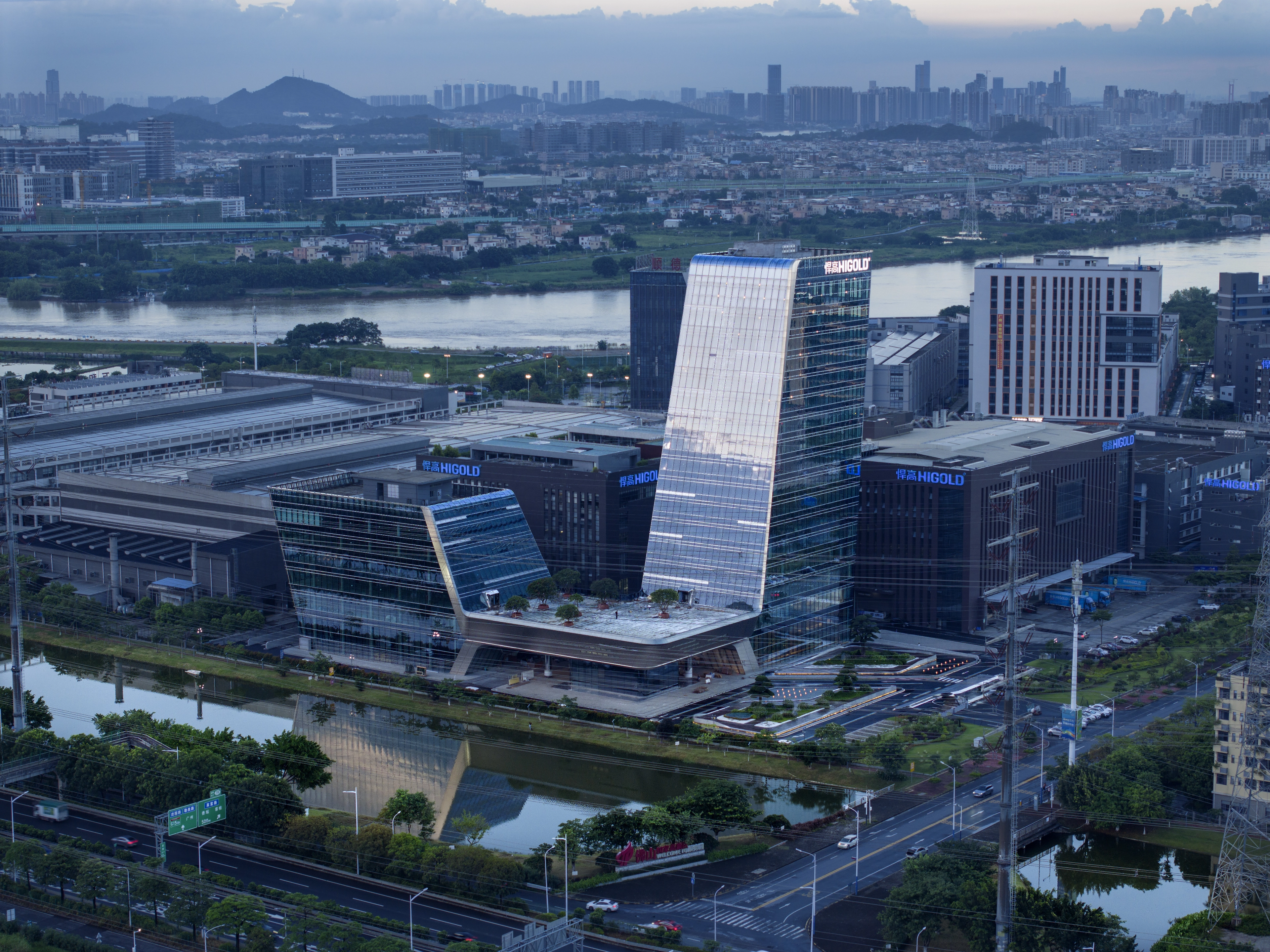 Higold Headquarters - Pininfarina